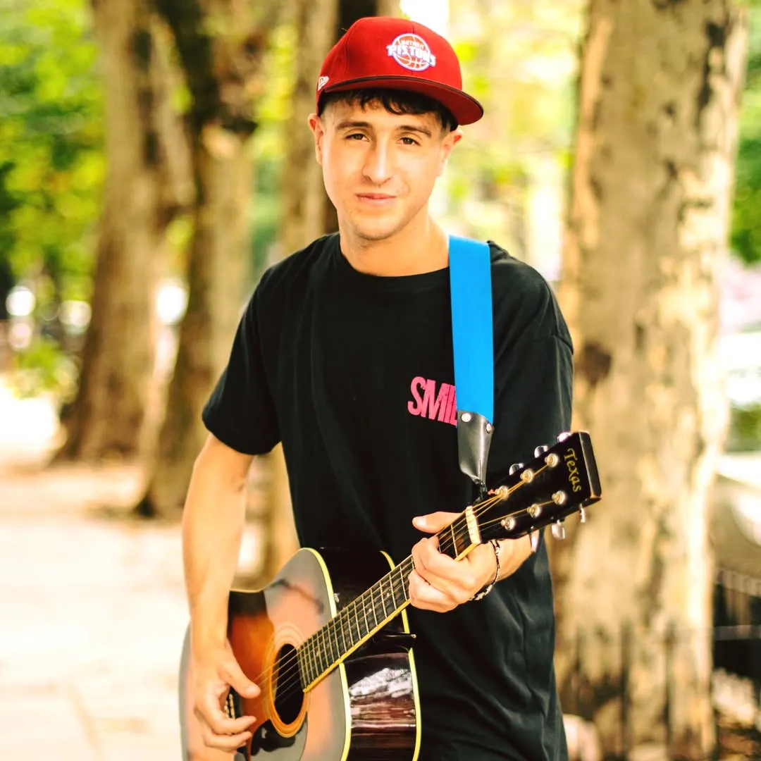 SaveClip.App_457438912_819804813468954_5616530855046534995_n (1)